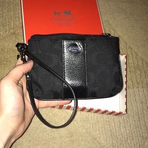 Brand New Coach Wristlet Black